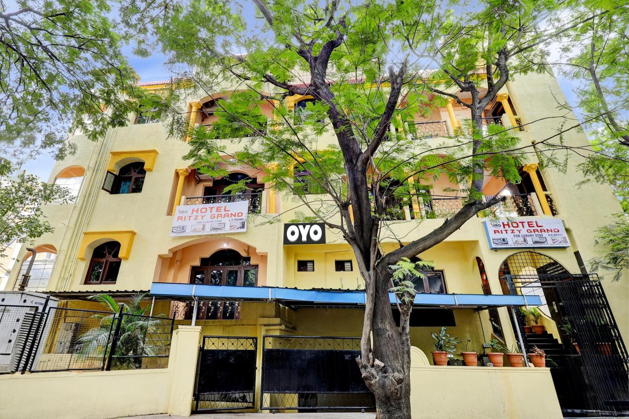 O Regal Grand Hotel