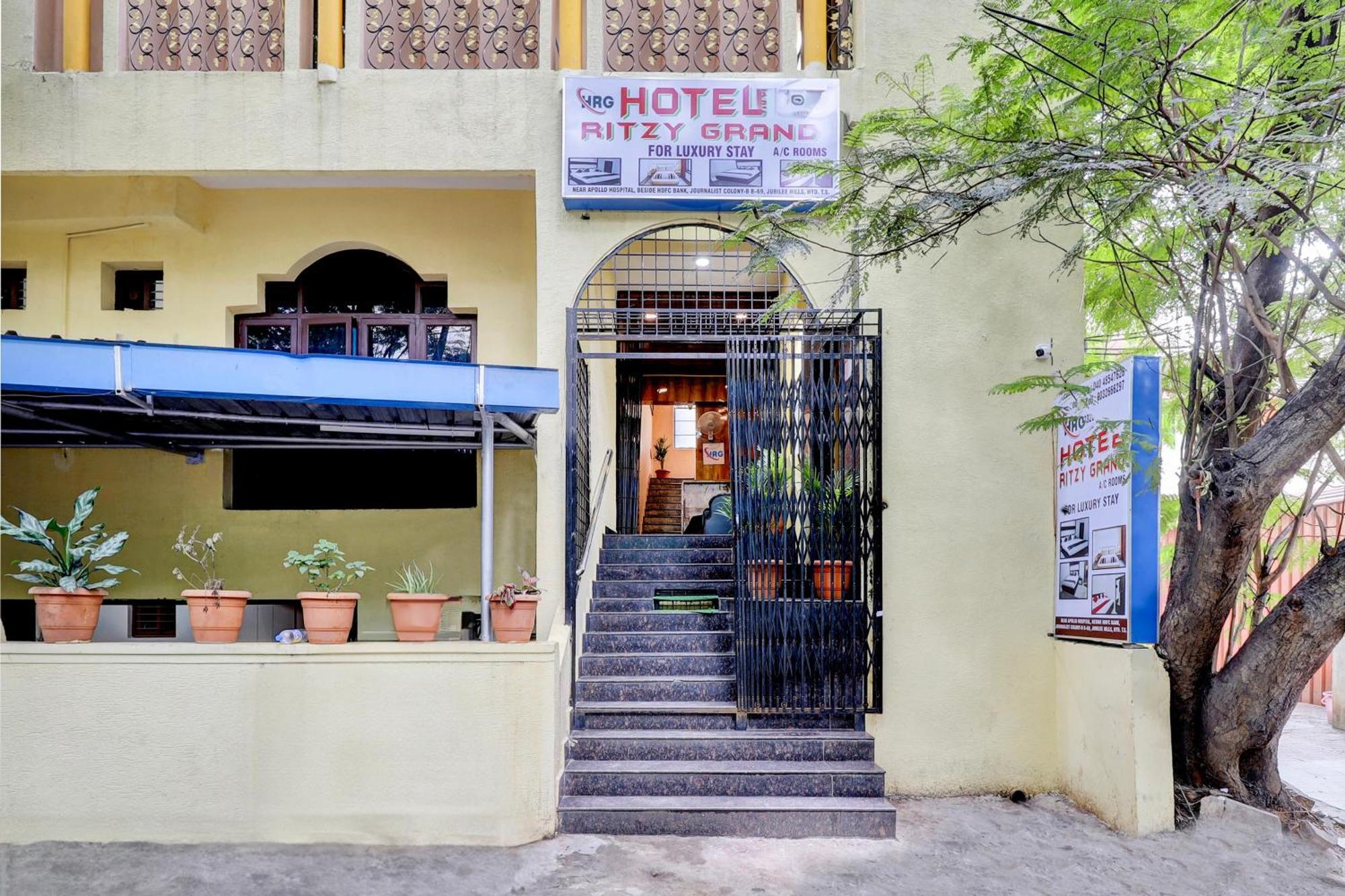 O Regal Grand Hotel